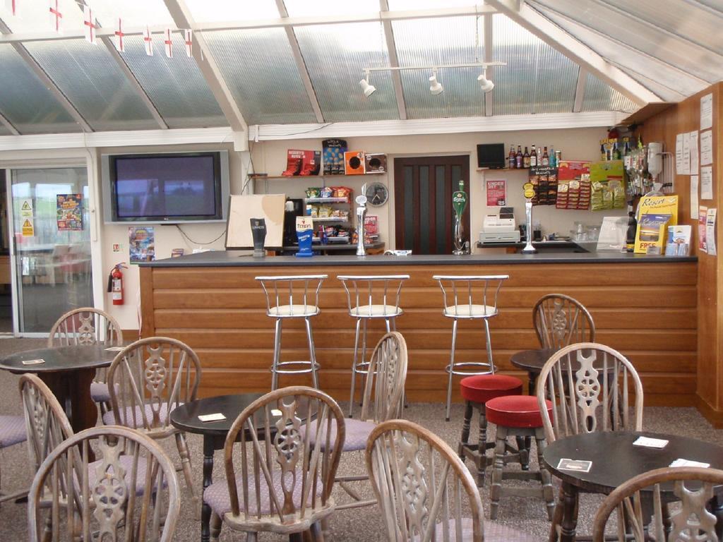 Chalets & Lodges At Atlantic Bays Holiday Park Padstow Luaran gambar
