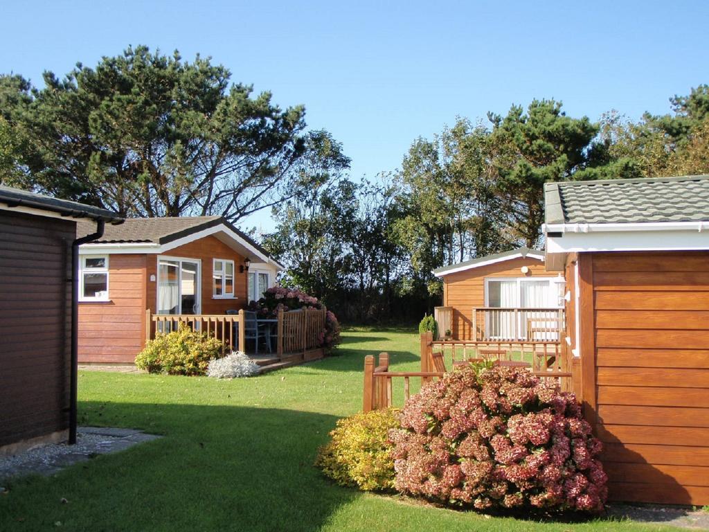 Chalets & Lodges At Atlantic Bays Holiday Park Padstow Luaran gambar